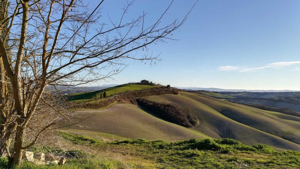 L'UOMO E LA ROCCIA